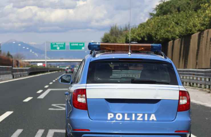 Firenze scontro auto furgone morti feriti A1
