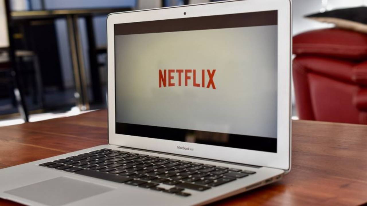 Netflix aumento del prezzo cosa può succedere